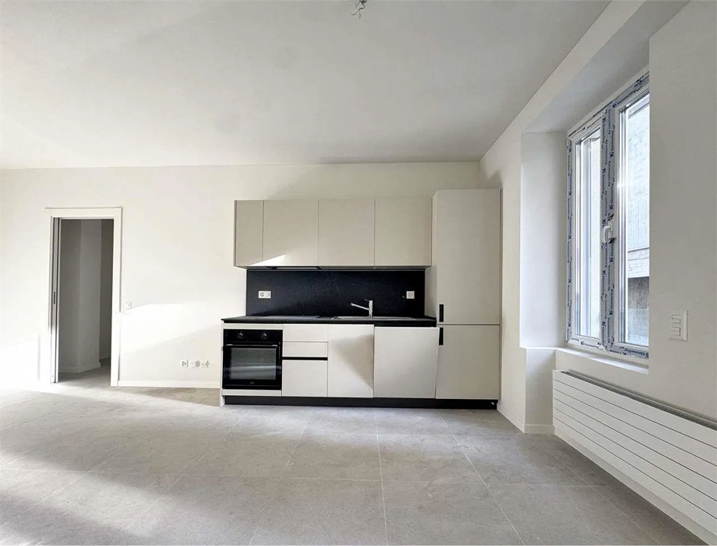 Lugano - 2.5 rooms next to the university - Photo 1 of 6