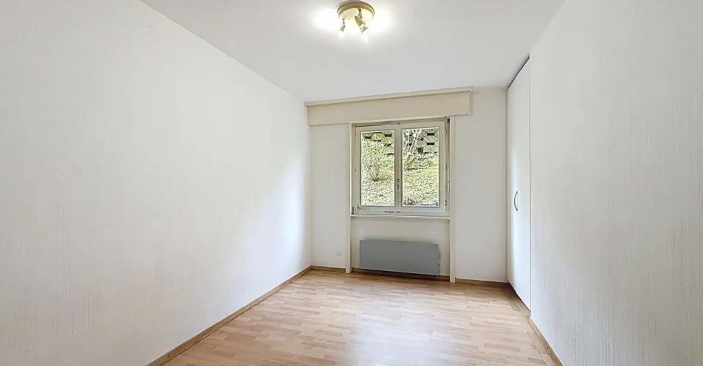 Charming Apartment in Villars - Photo 9 of 12