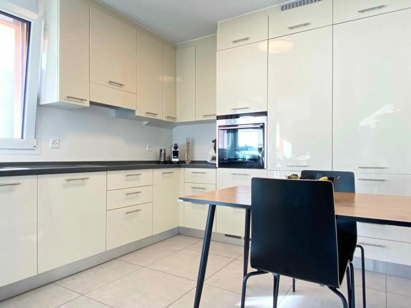 BARBENGO SCHOOLS · 4.5 ROOMS WITH COMMUNITY POOL AND ATTACHED GARDEN - Photo 6 of 14
