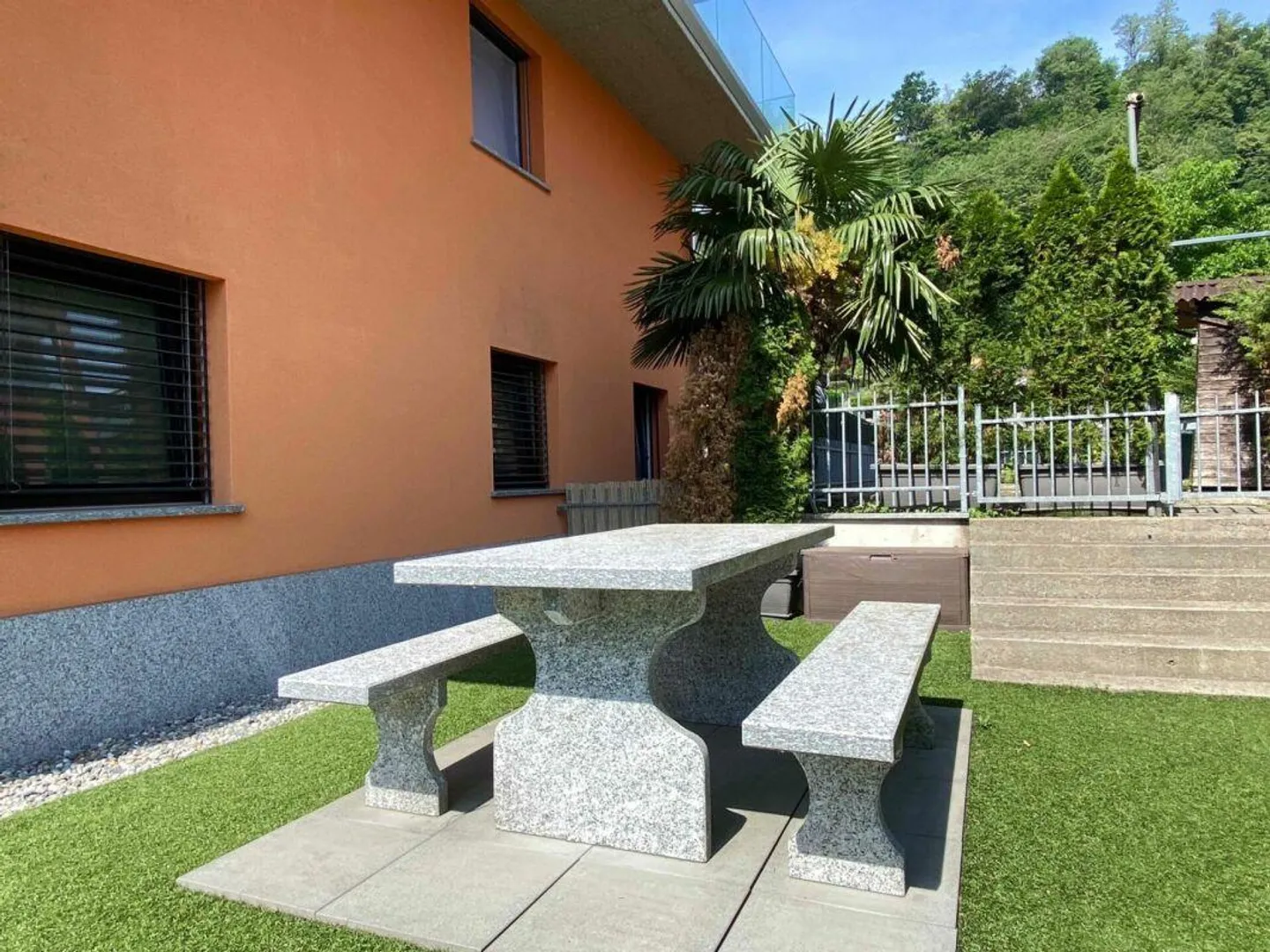 BARBENGO SCHOOLS · 4.5 ROOMS WITH COMMUNITY POOL AND ATTACHED GARDEN - Photo 12 of 14