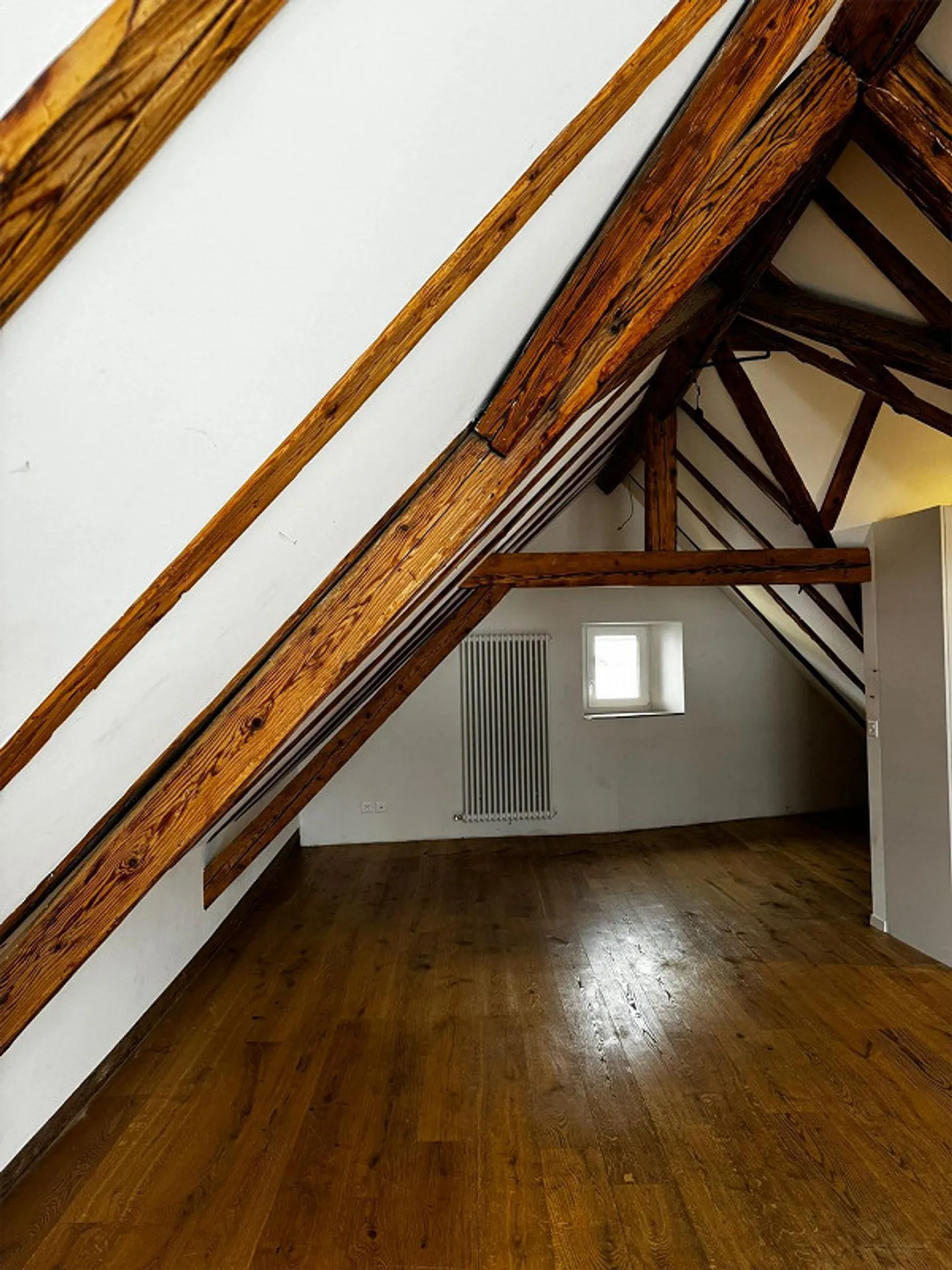 Appartamento duplex di 4,5 stanze - Foto 2 di 12