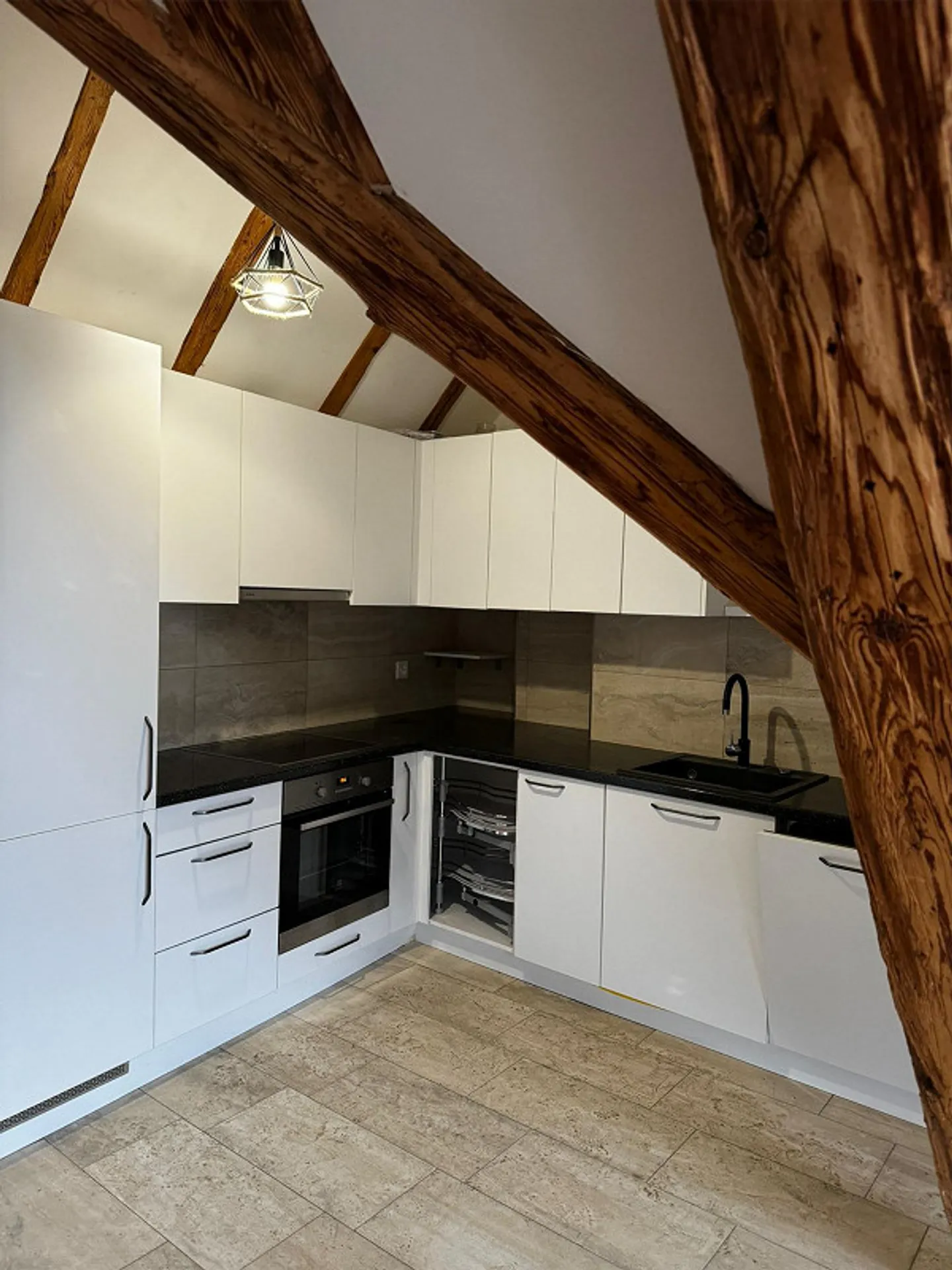 Appartamento duplex di 4,5 stanze - Foto 3 di 12