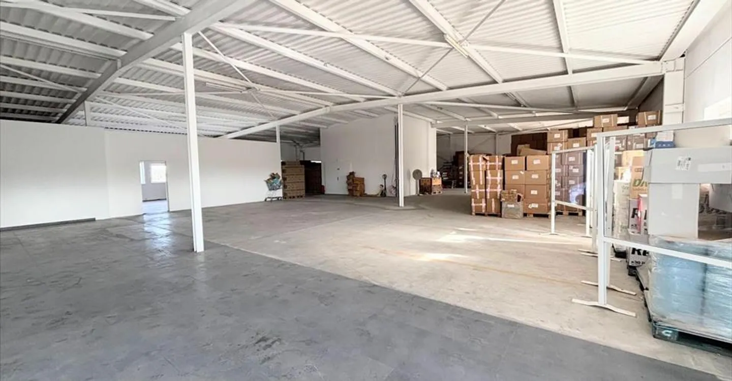 Spazio ufficio in affitto - Foto 11 di 11