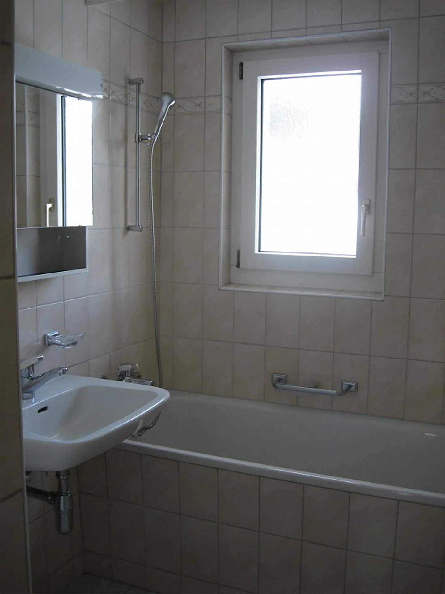 3 Room Apartment - Photo 6 of 8