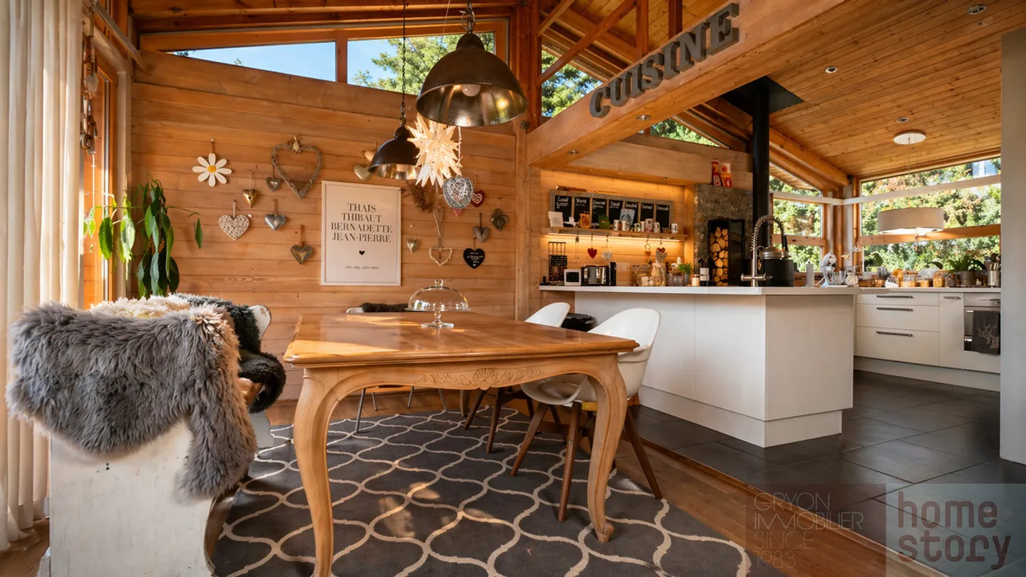 Charming Family Chalet - Photo 13 of 42