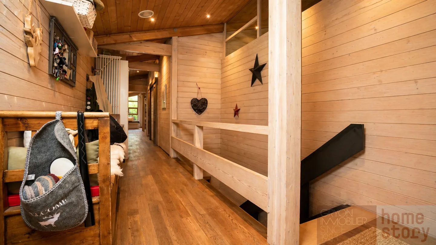 Charming Family Chalet - Photo 16 of 42