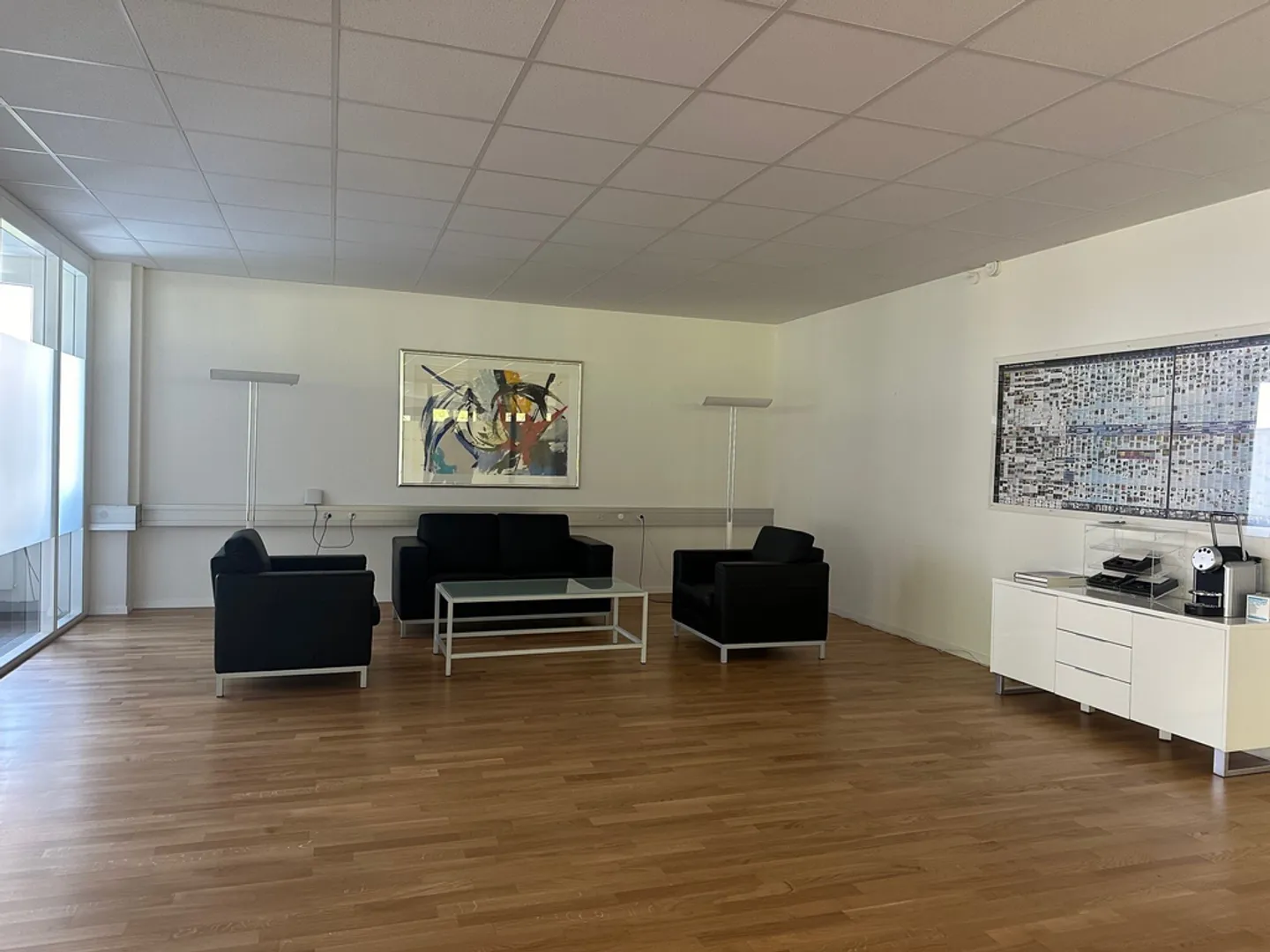 Travail créatif facilité ! Espace de bureau à louer 374m2. - Photo 1 sur 7