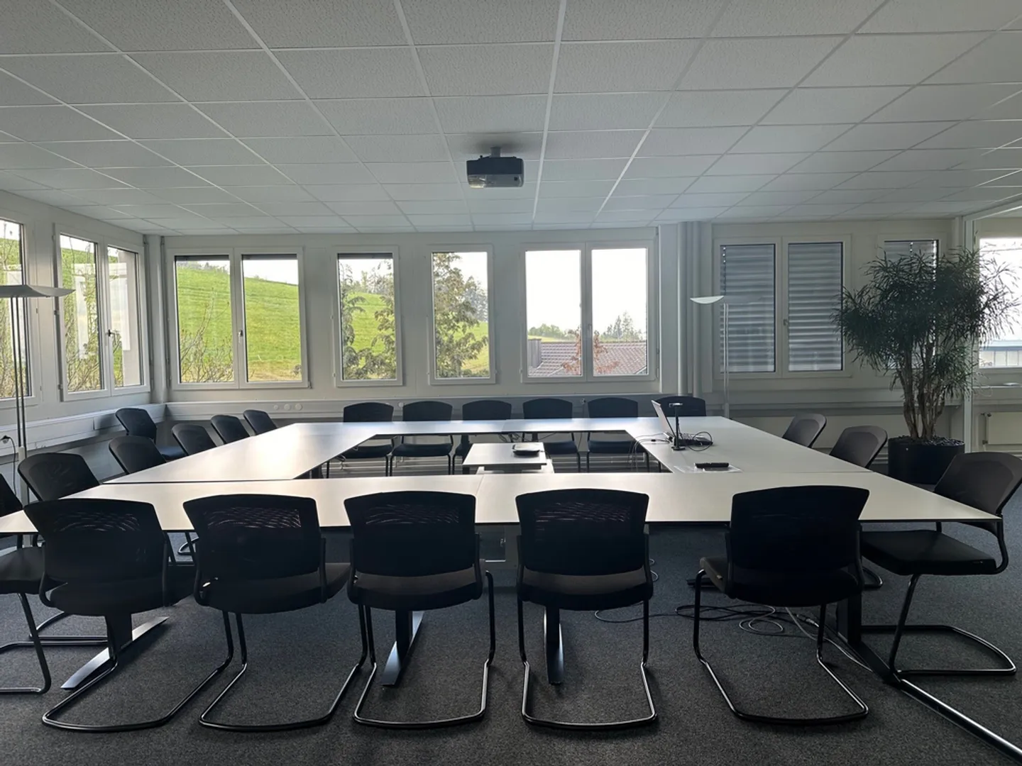 Travail créatif facilité ! Espace de bureau à louer 374m2. - Photo 5 sur 7