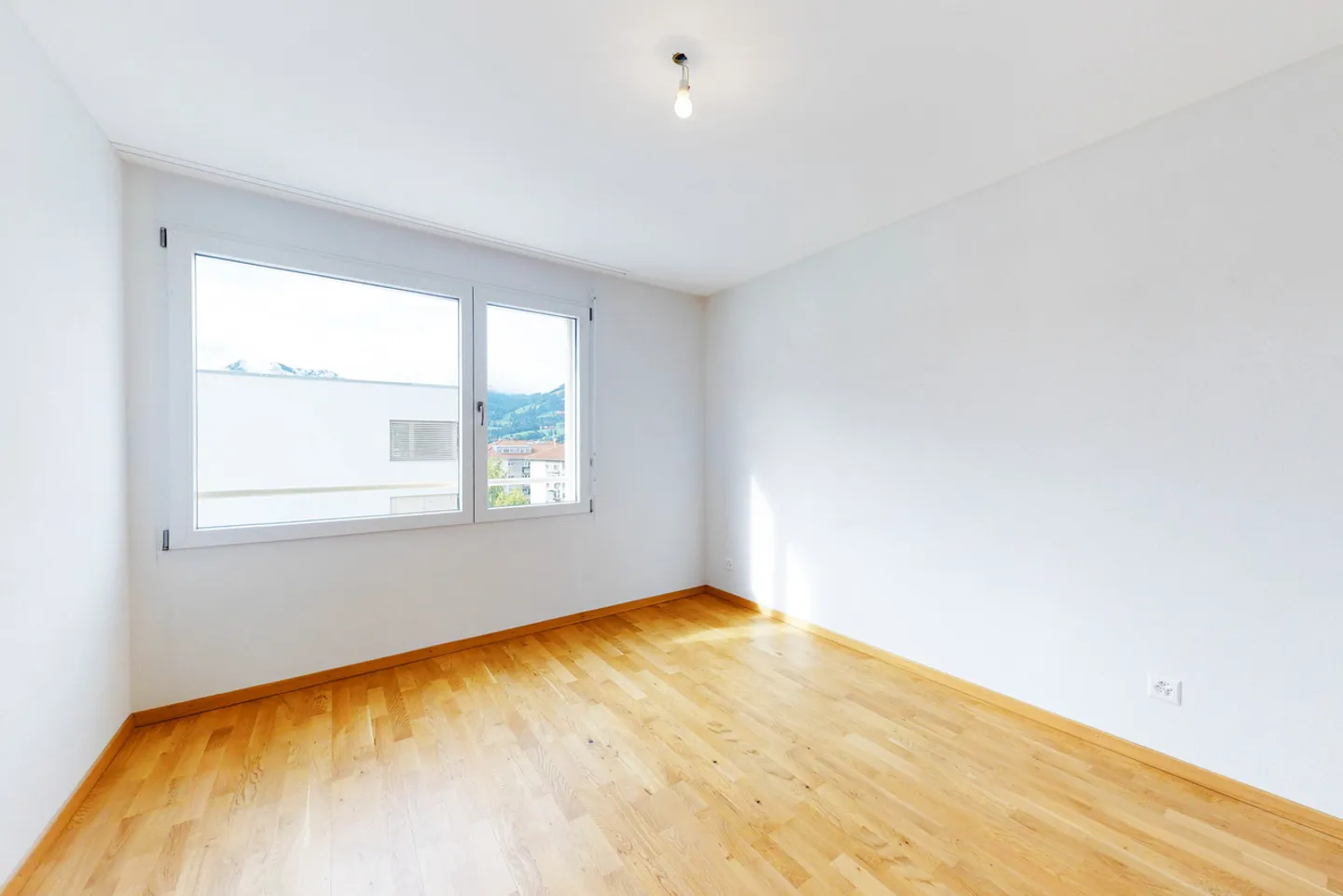 Wohnung in einer ruhigen und grünen Gegend - Foto 3 von 13