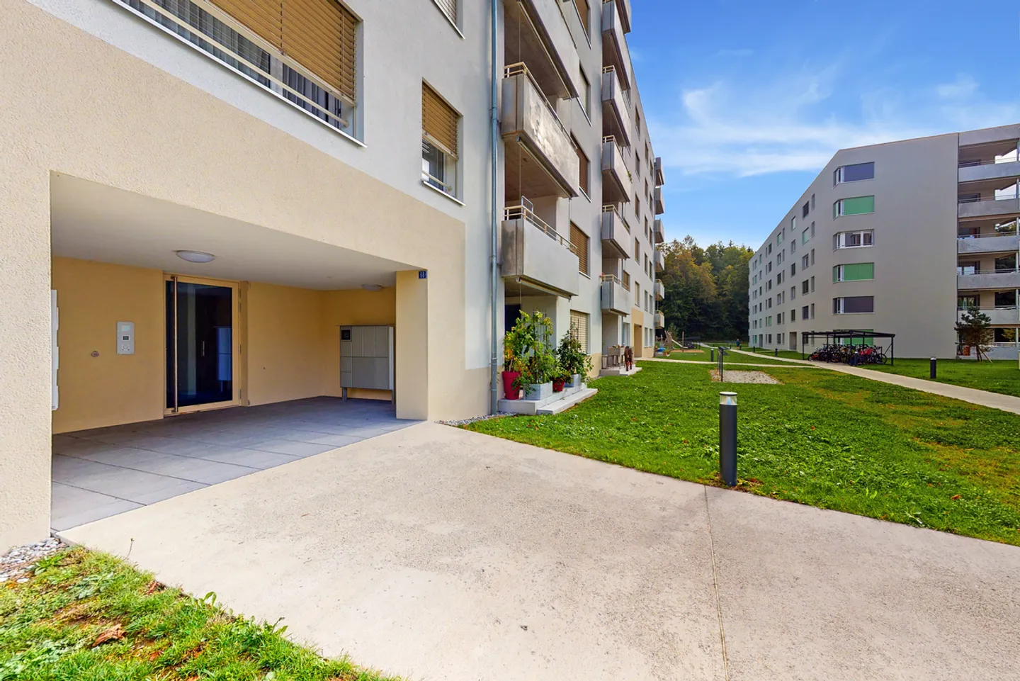 Wohnung in einer ruhigen und grünen Gegend - Foto 8 von 13