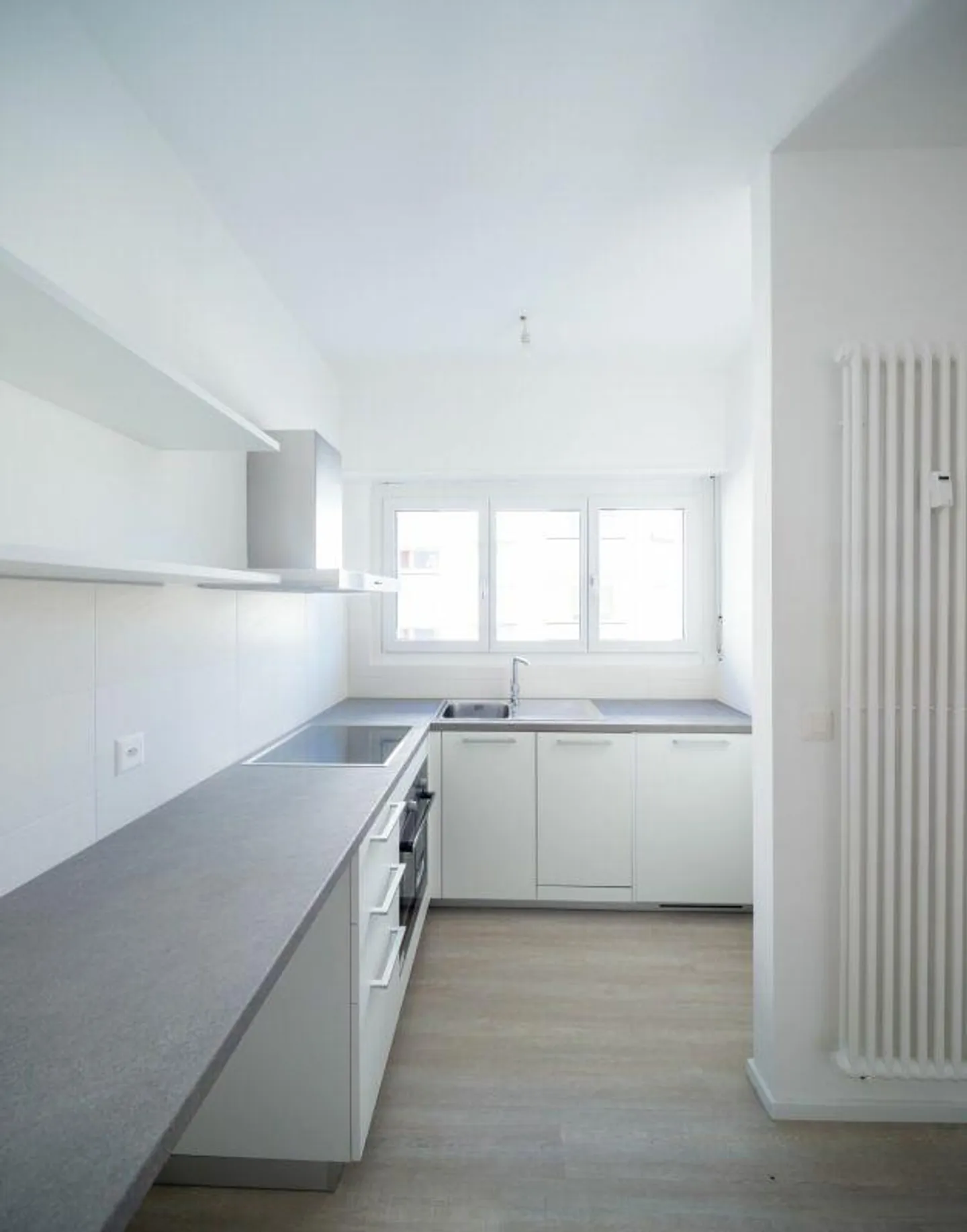 8900 Chiasso, Via G. Guisan 21a, Wohnung Nr. 2140 - Foto 2 von 5
