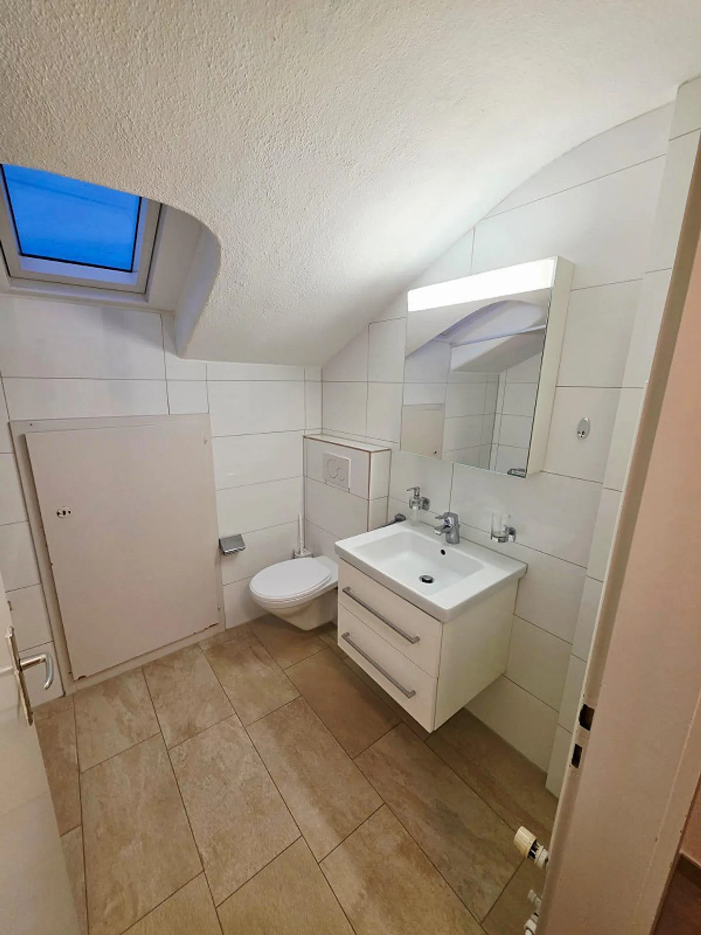 Central Living Happiness: Modern 2.5-Room Apartment in St. Margreth - Photo 9 of 9