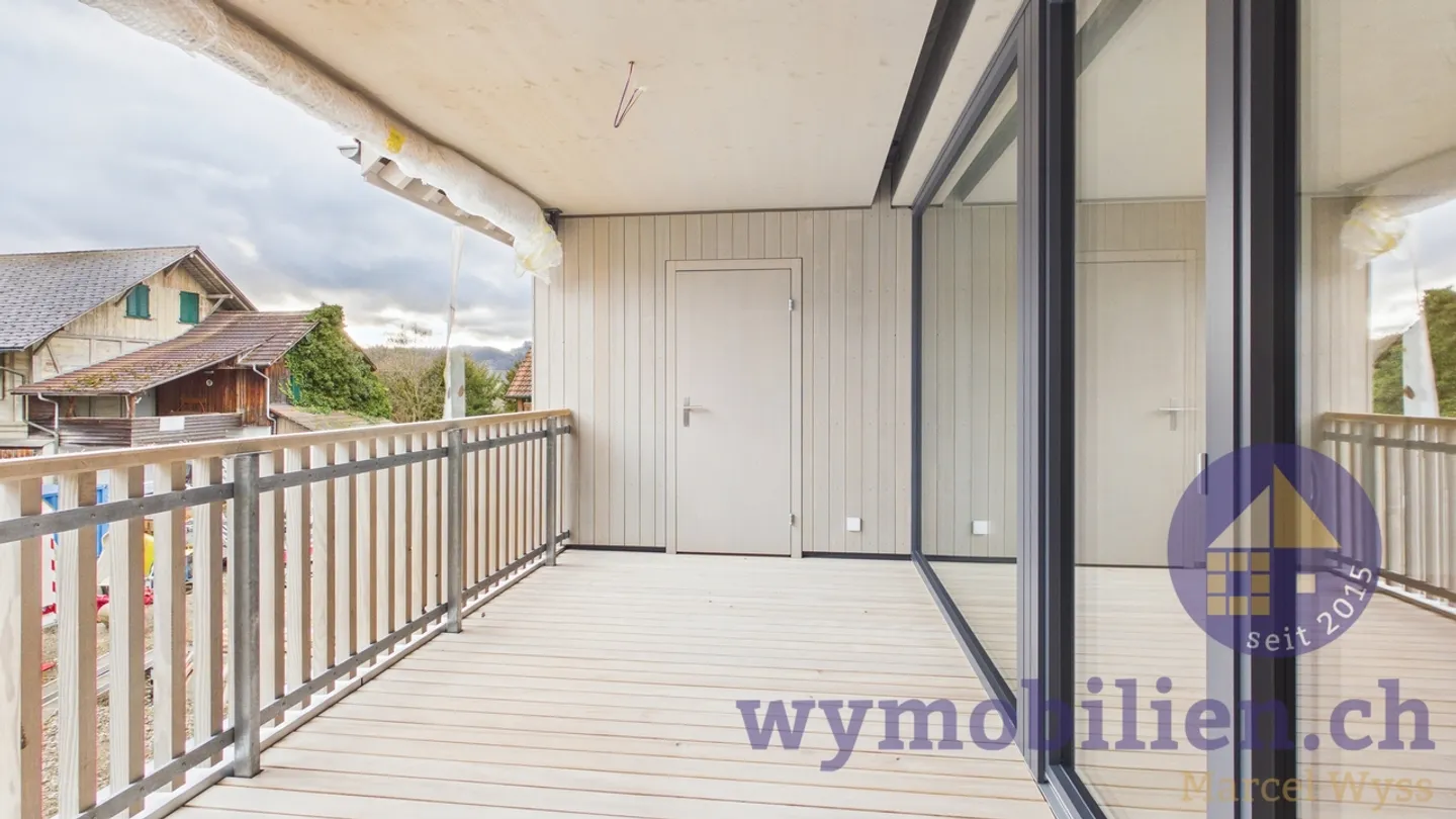 Ground floor apartment with private garden area! - Photo 6 of 10