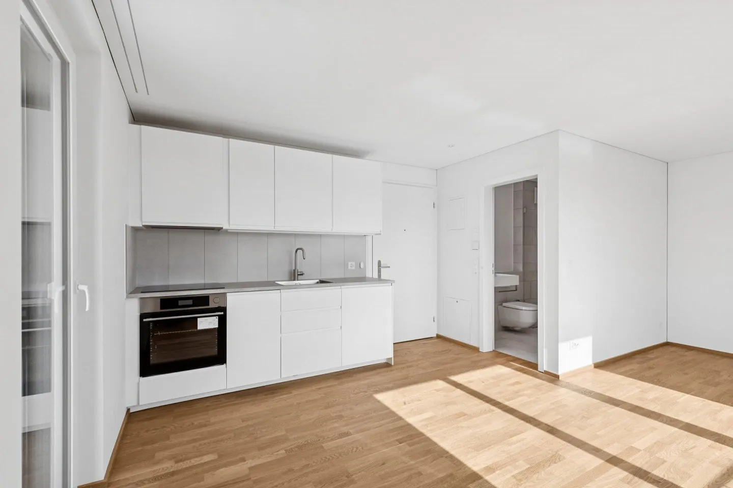 Stilvolles Penthouse mit atemberaubendem Blick - Foto 1 von 9