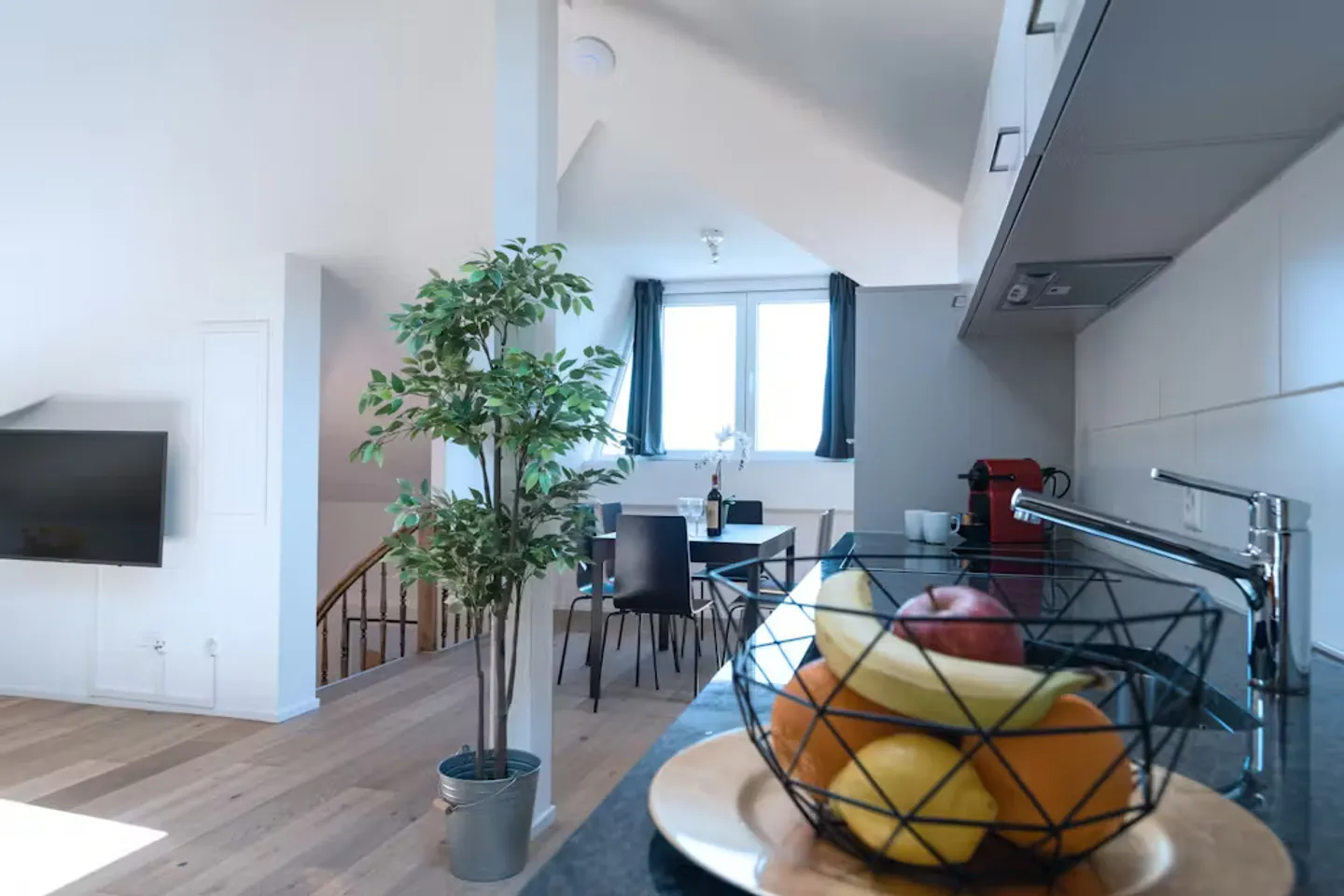 Chic Apartment in Zürich - Photo 9 of 10