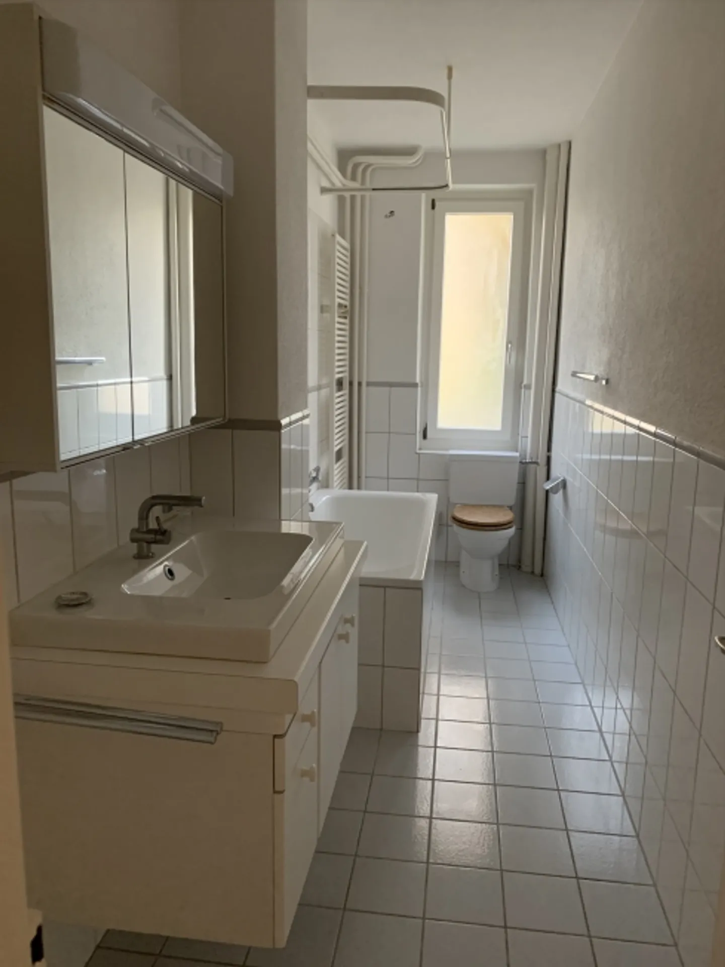 Helle 3-Zimmer Wohnung in Zürich - Foto 4 von 8