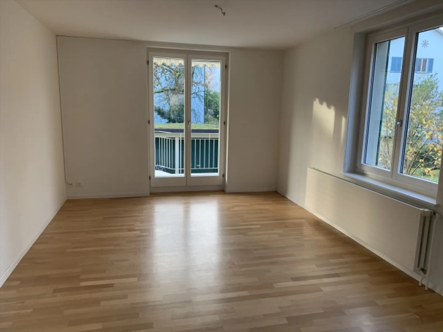 Helle 3-Zimmer Wohnung in Zürich - Foto 2 von 8