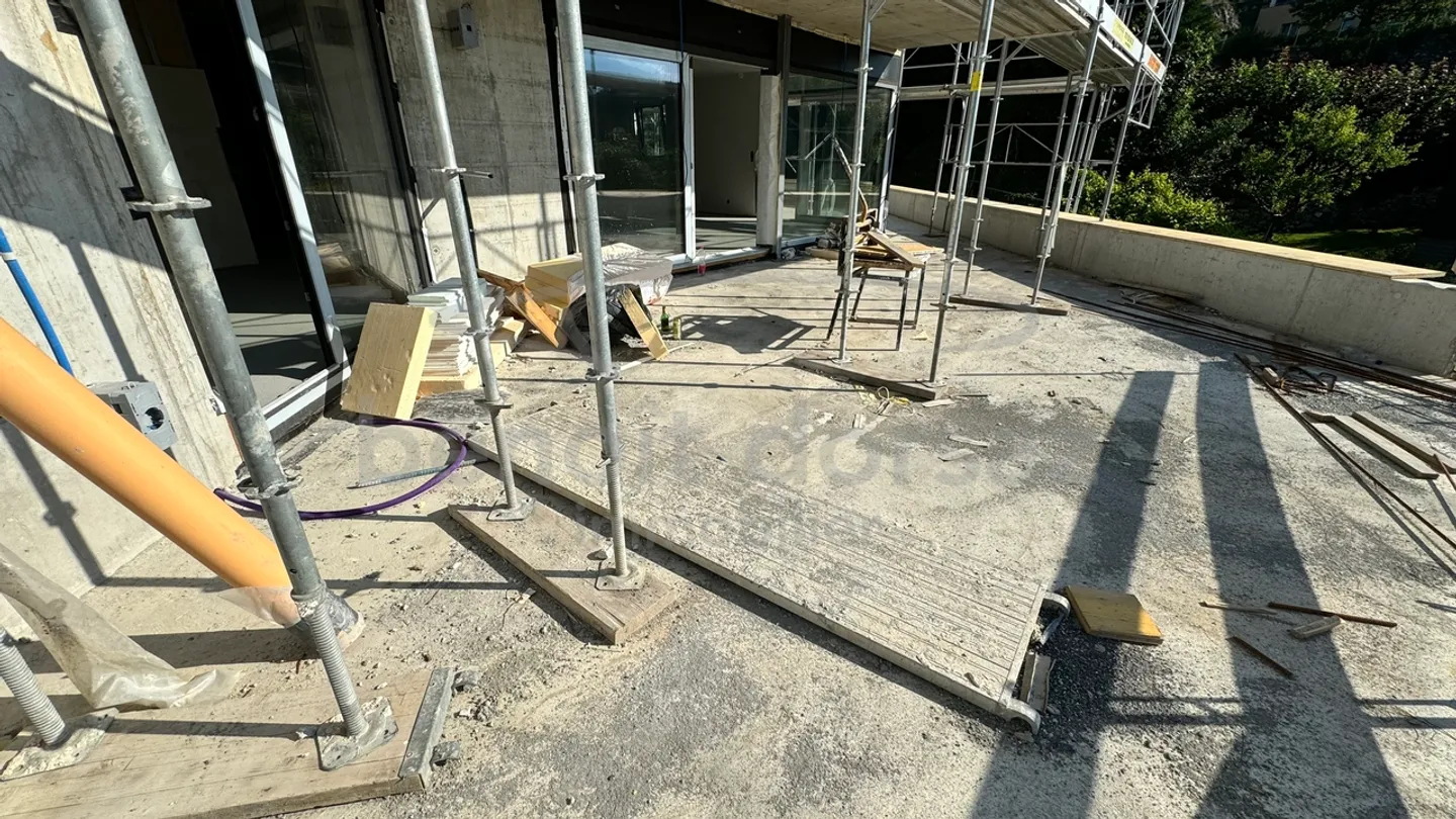 Dernière chance : appartement de 4,5 pièces avec grand jardin. - Photo 7 sur 7