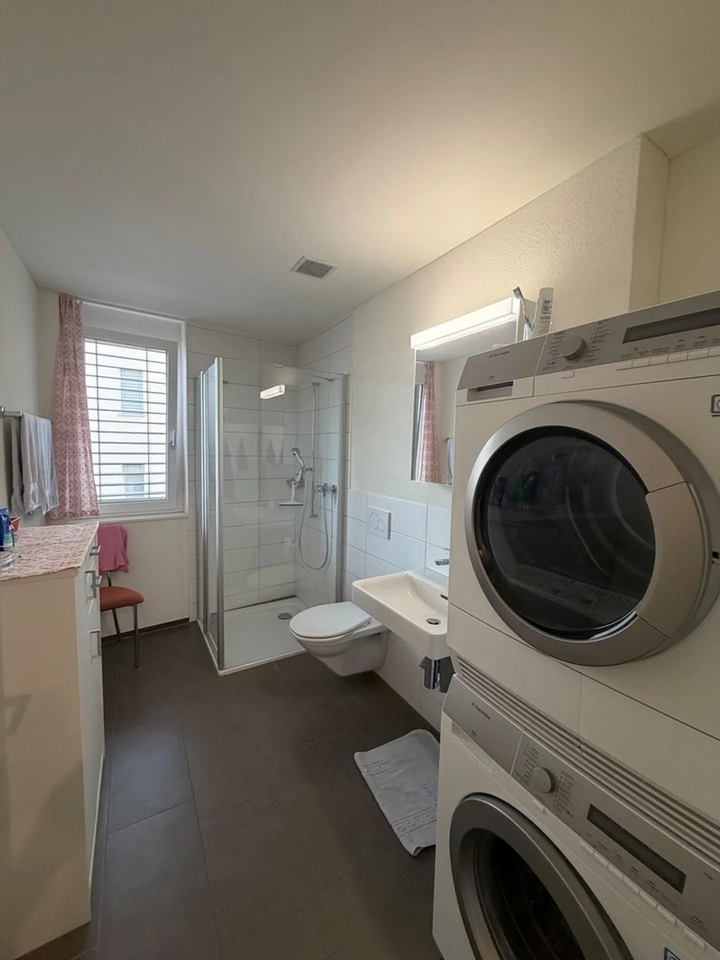 Appartement lumineux et moderne à louer ! - Photo 4 sur 7