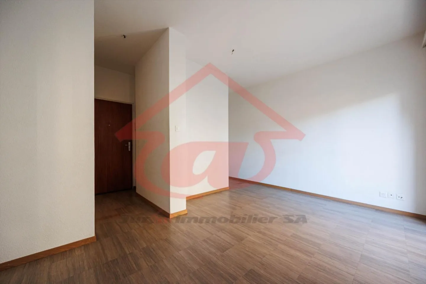 Commerce 1 pièce - Photo 3 sur 16