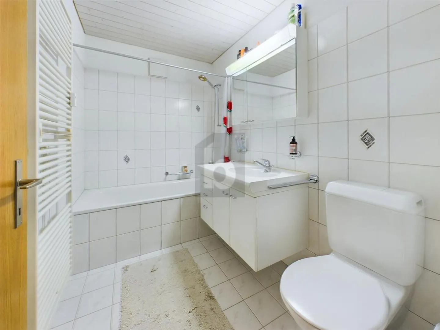 Charmante Wohnung mit Balkon - Foto 3 von 6