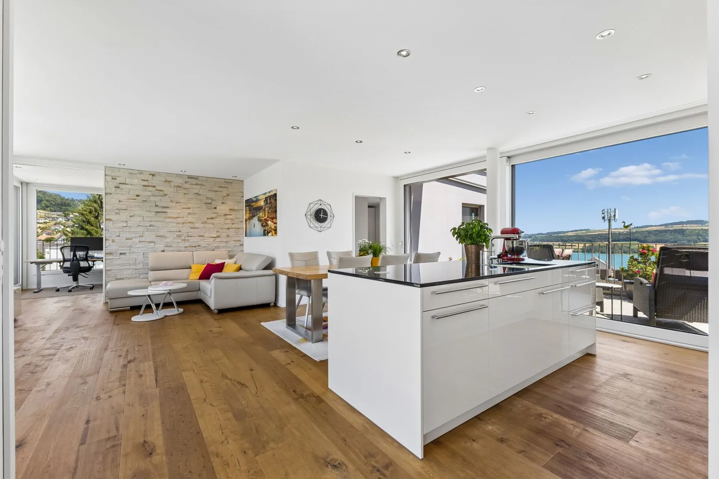 Exklusive Attikawohnung mit Seeblick - Foto 4 von 20