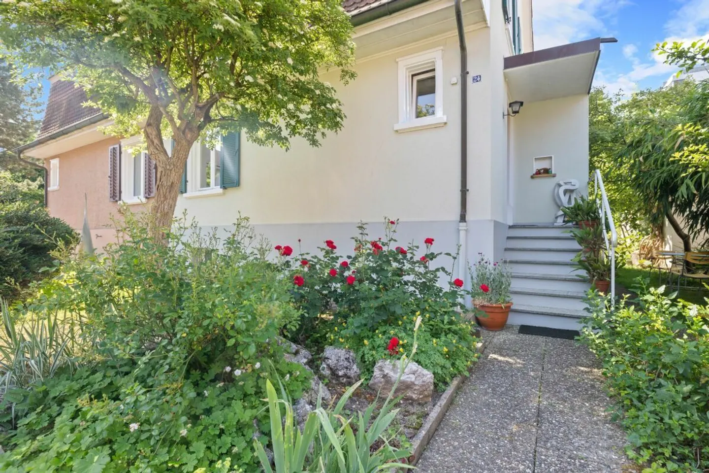 Charmantes Einfamilienhaus mit Garten - Foto 14 von 18