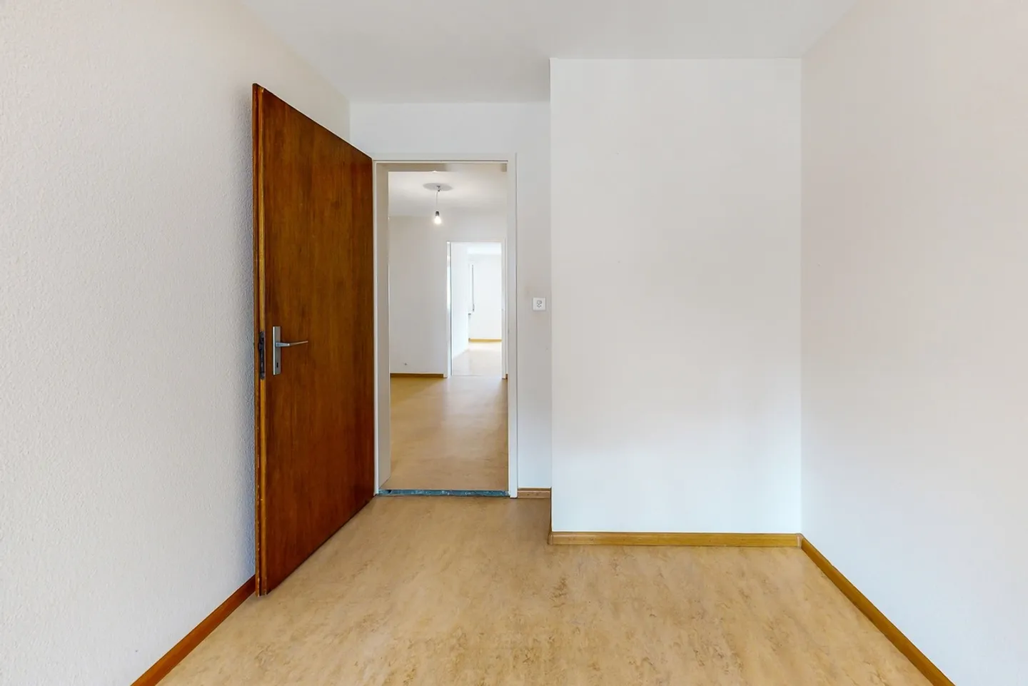 Helle 4.5-Zimmerwohnung - Foto 7 von 8