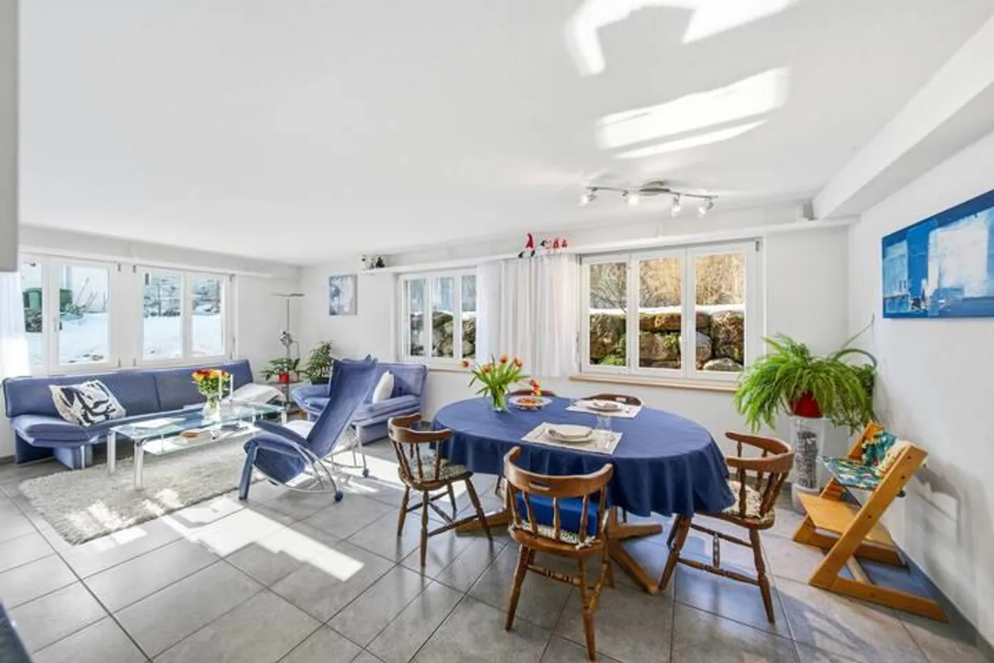 Vivere con stile nel cuore delle Alpi - Appartamento con giardino di 4,5 stanze - Foto 4 di 9