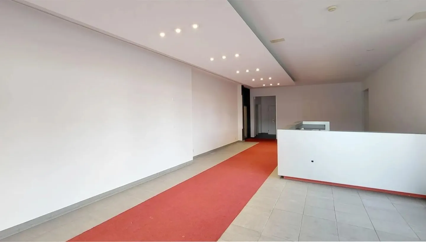 Commercial à louer, Stationsstrasse 33, à Bülach (district), Suisse - Photo 7 sur 7