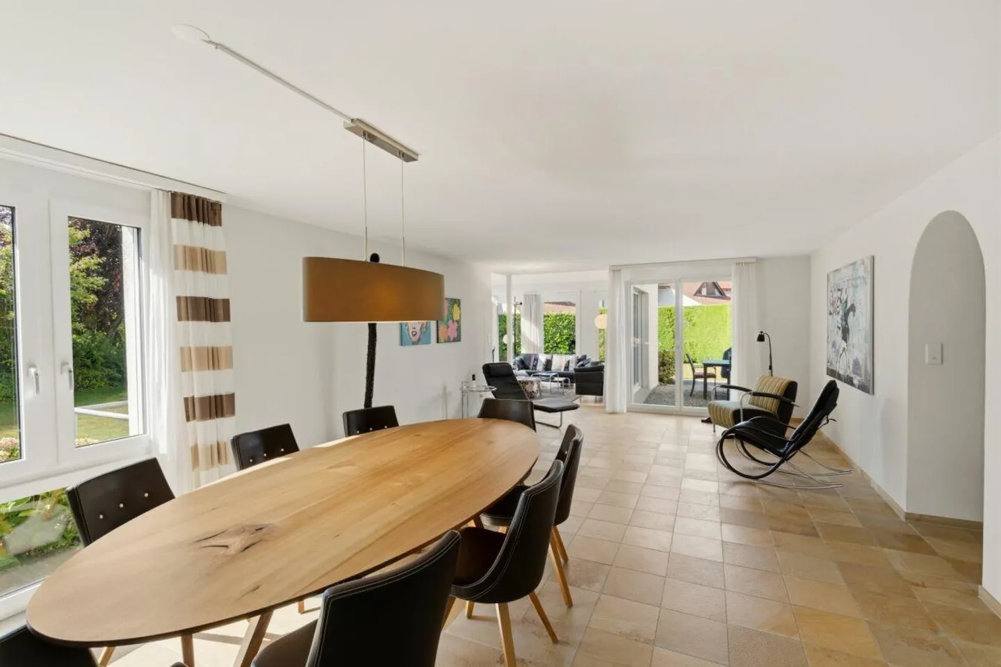 Freistehendes Einfamilienhaus mit Privatsphäre - Foto 3 von 6