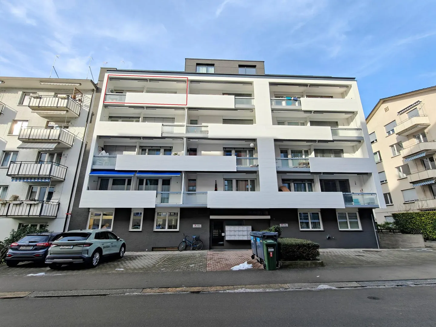 Helle 4-Zimmerwohnung mit Balkon - Foto 1 von 8
