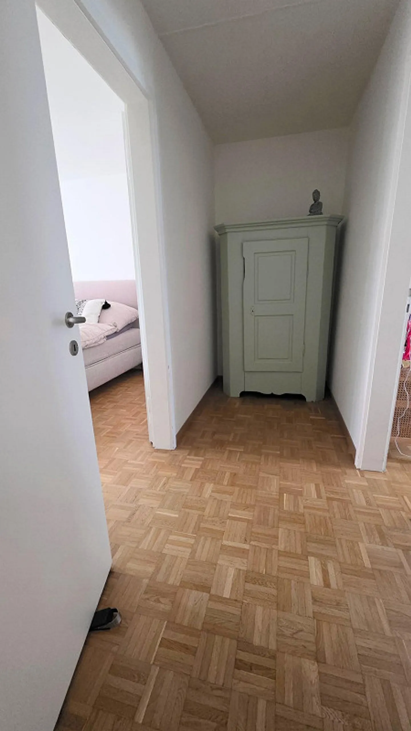 Helle 4-Zimmerwohnung mit Balkon - Foto 7 von 8