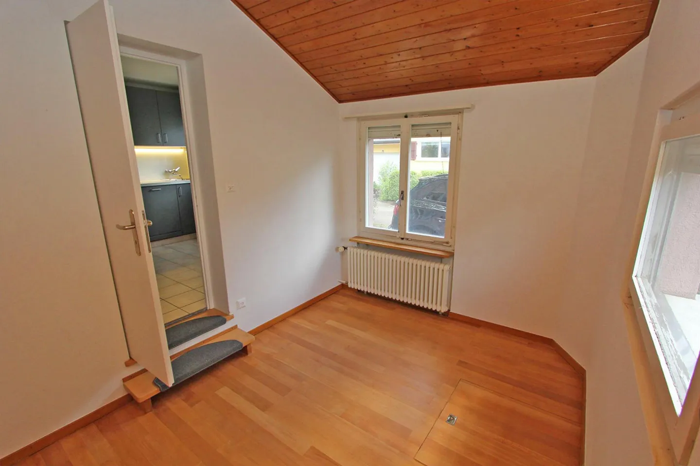 Let this charming cottage shine in all its new splendour - Photo 5 of 15
