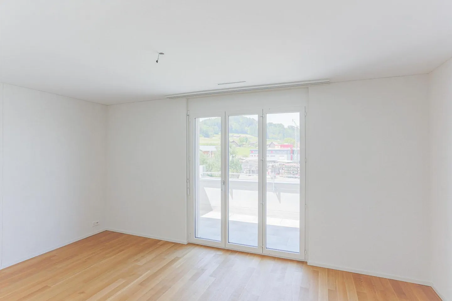 Penthouse apartment with peace and comfort - Photo 4 of 8