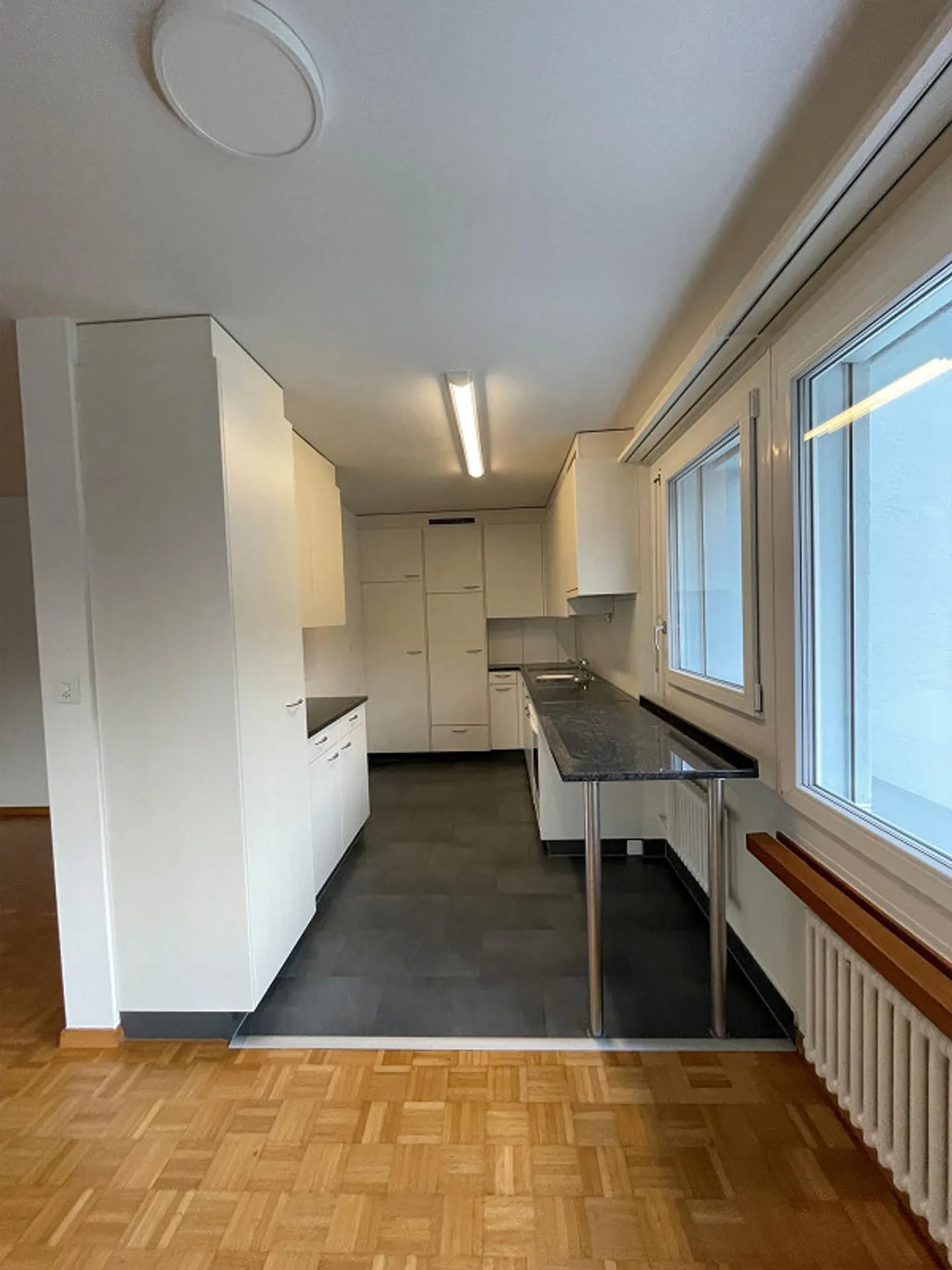 107 m2 superficie abitabile totale | Vicino al centro di Baden - Foto 2 di 10