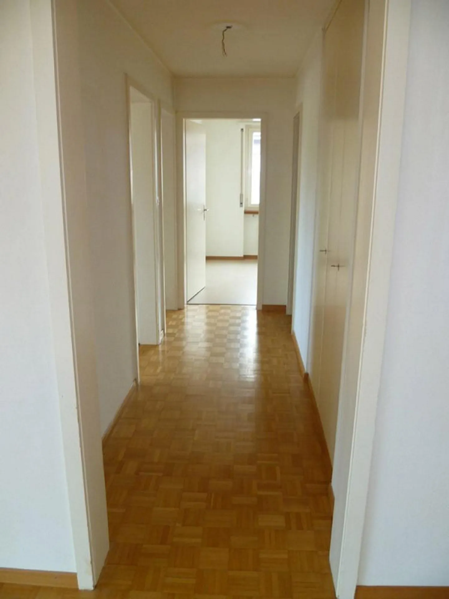 107 m2 superficie abitabile totale | Vicino al centro di Baden - Foto 6 di 10