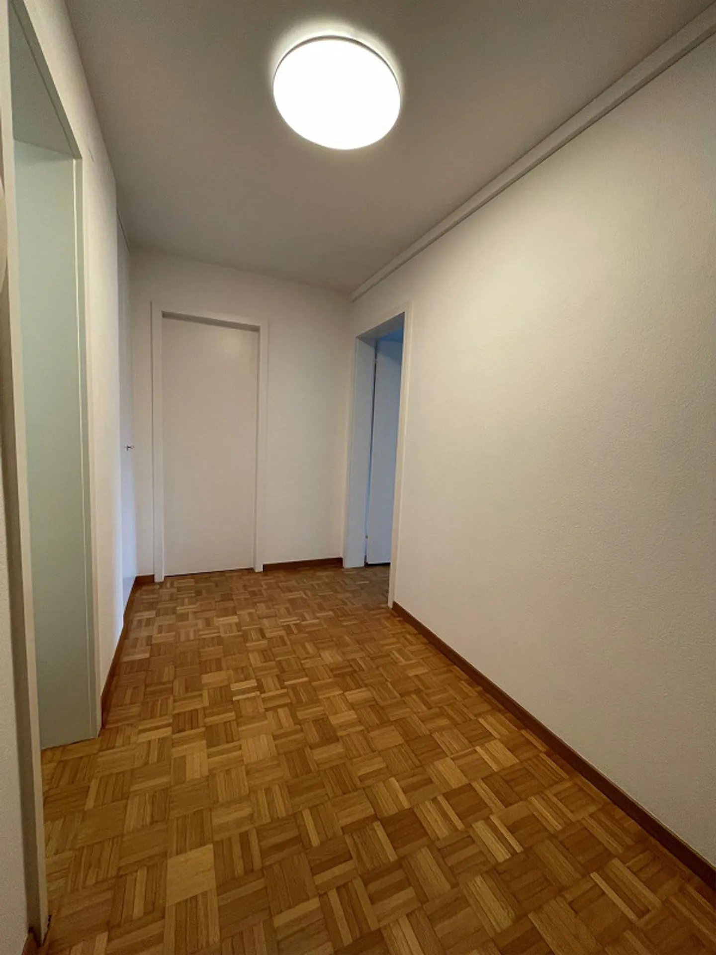 107 m2 superficie abitabile totale | Vicino al centro di Baden - Foto 7 di 10