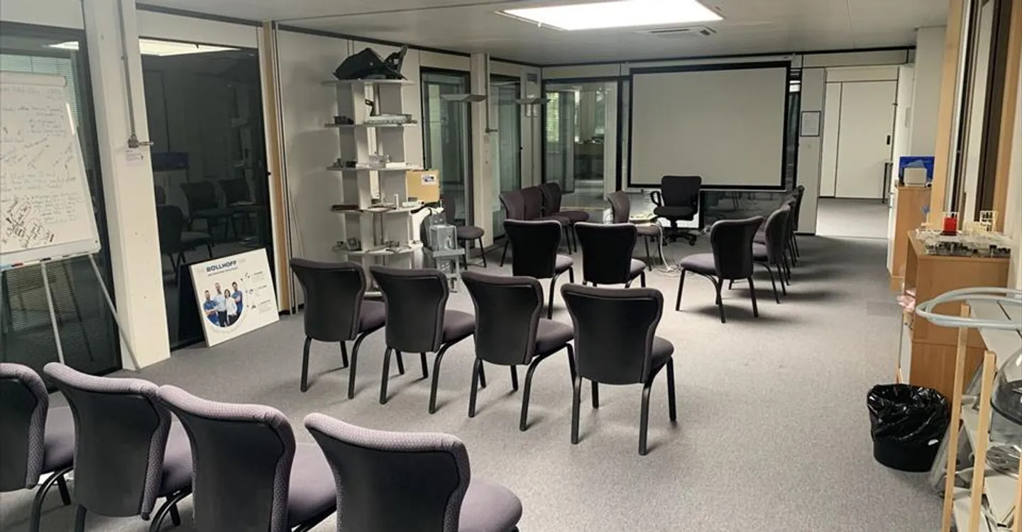 Bureau à louer - Photo 3 sur 12