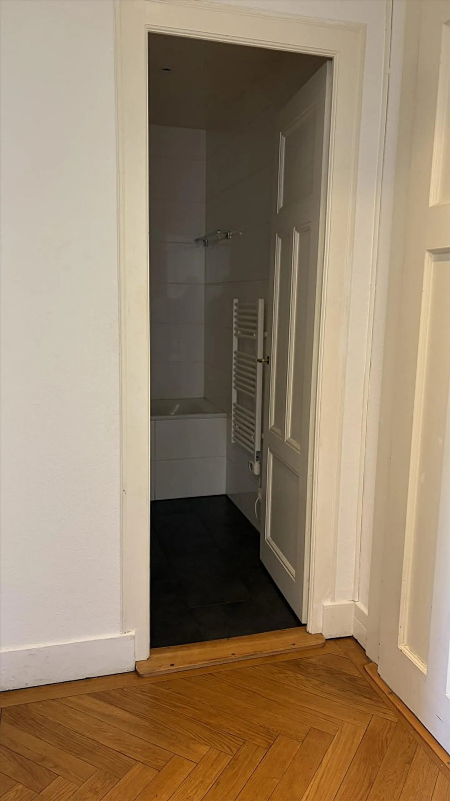 Appartamento nel cuore del quartiere Servette. - Foto 5 di 8