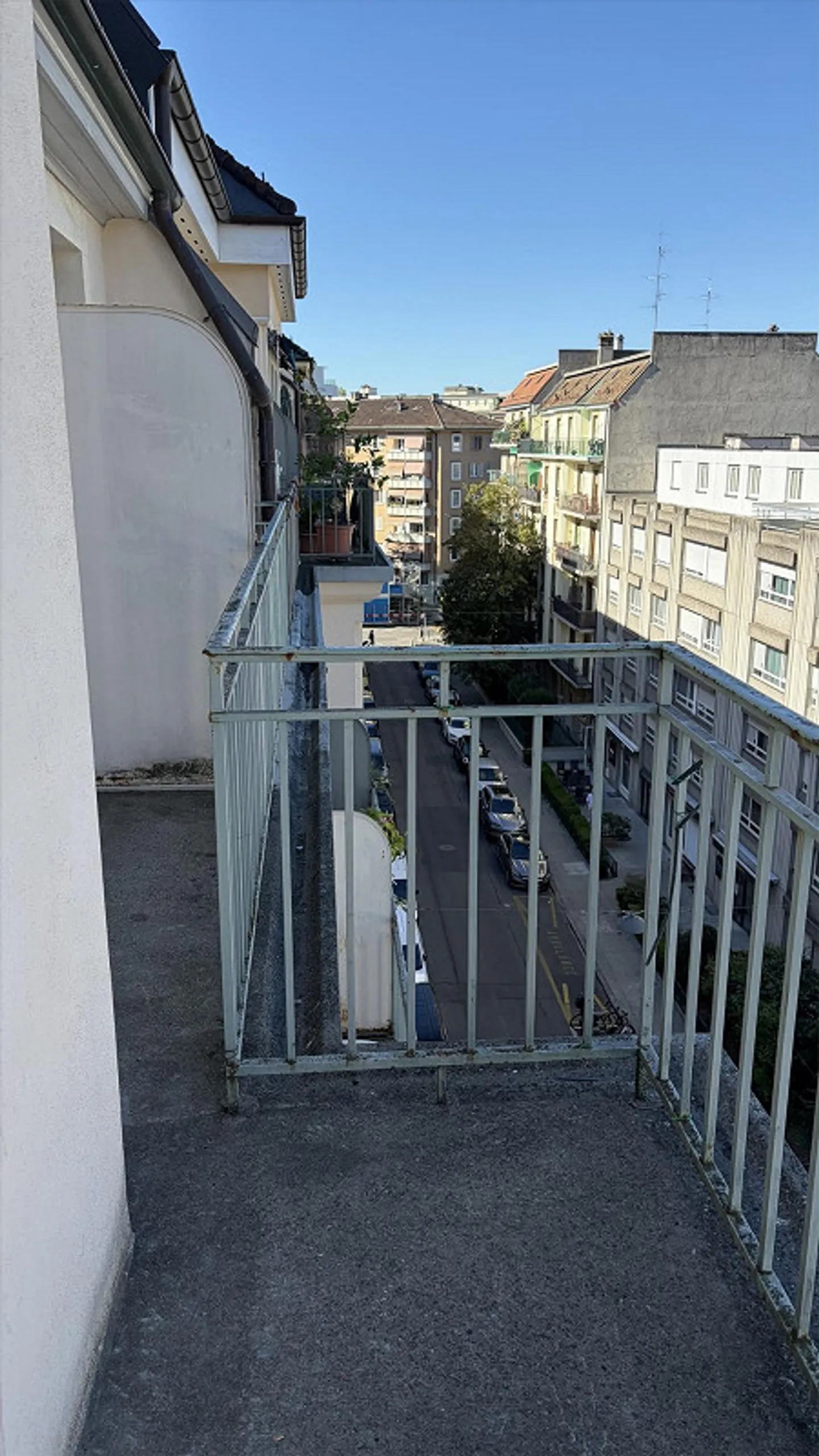 Appartamento nel cuore del quartiere Servette. - Foto 6 di 8