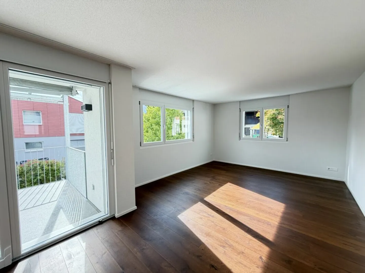 Tout ce dont vous avez besoin pour vivre se trouve ici ! - Photo 5 sur 15