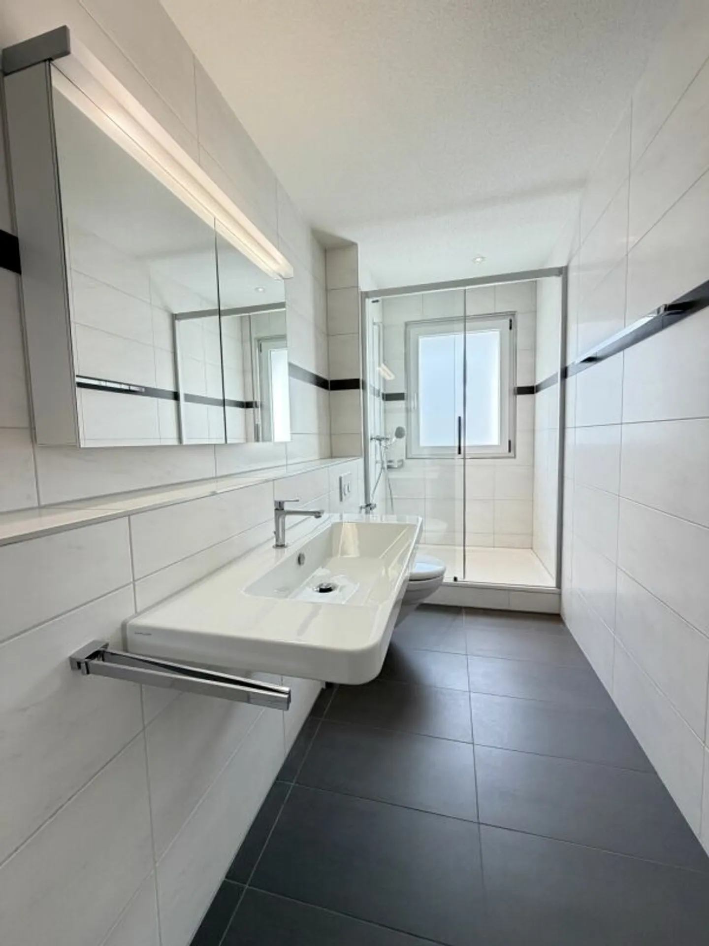 Tout ce dont vous avez besoin pour vivre se trouve ici ! - Photo 7 sur 15