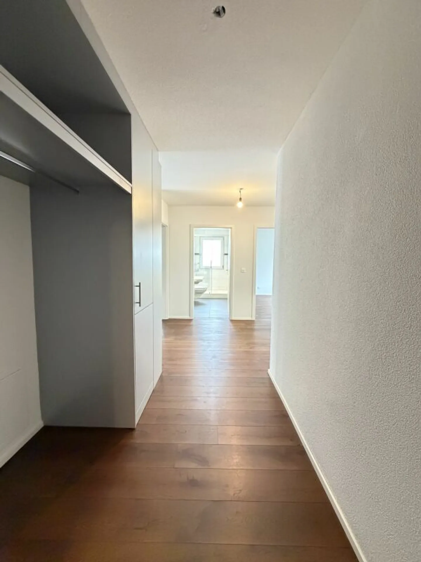 Tout ce dont vous avez besoin pour vivre se trouve ici ! - Photo 13 sur 15