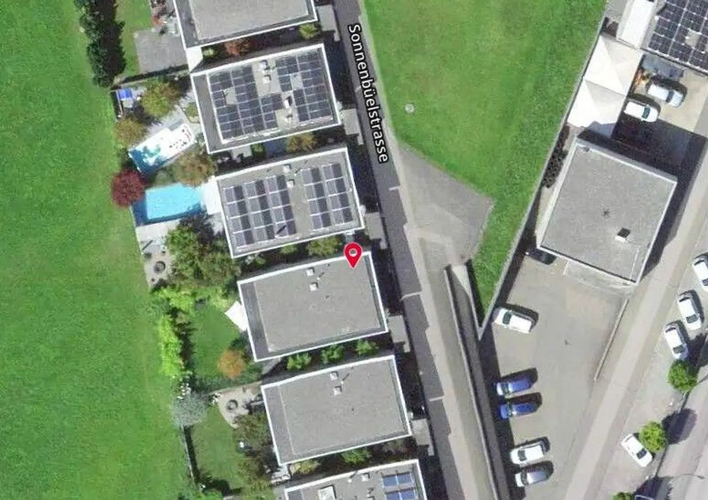 6.5 Room Detached House with Share in Underground Car Park - Photo 3 of 13