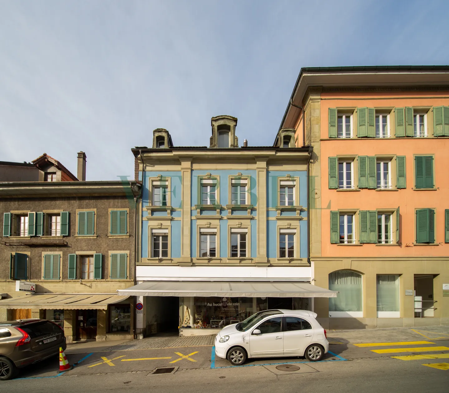 Edificio residenziale in affitto - Foto 1 di 12