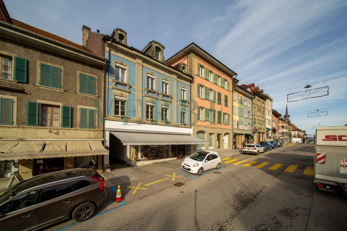 Edificio residenziale in affitto - Foto 2 di 12