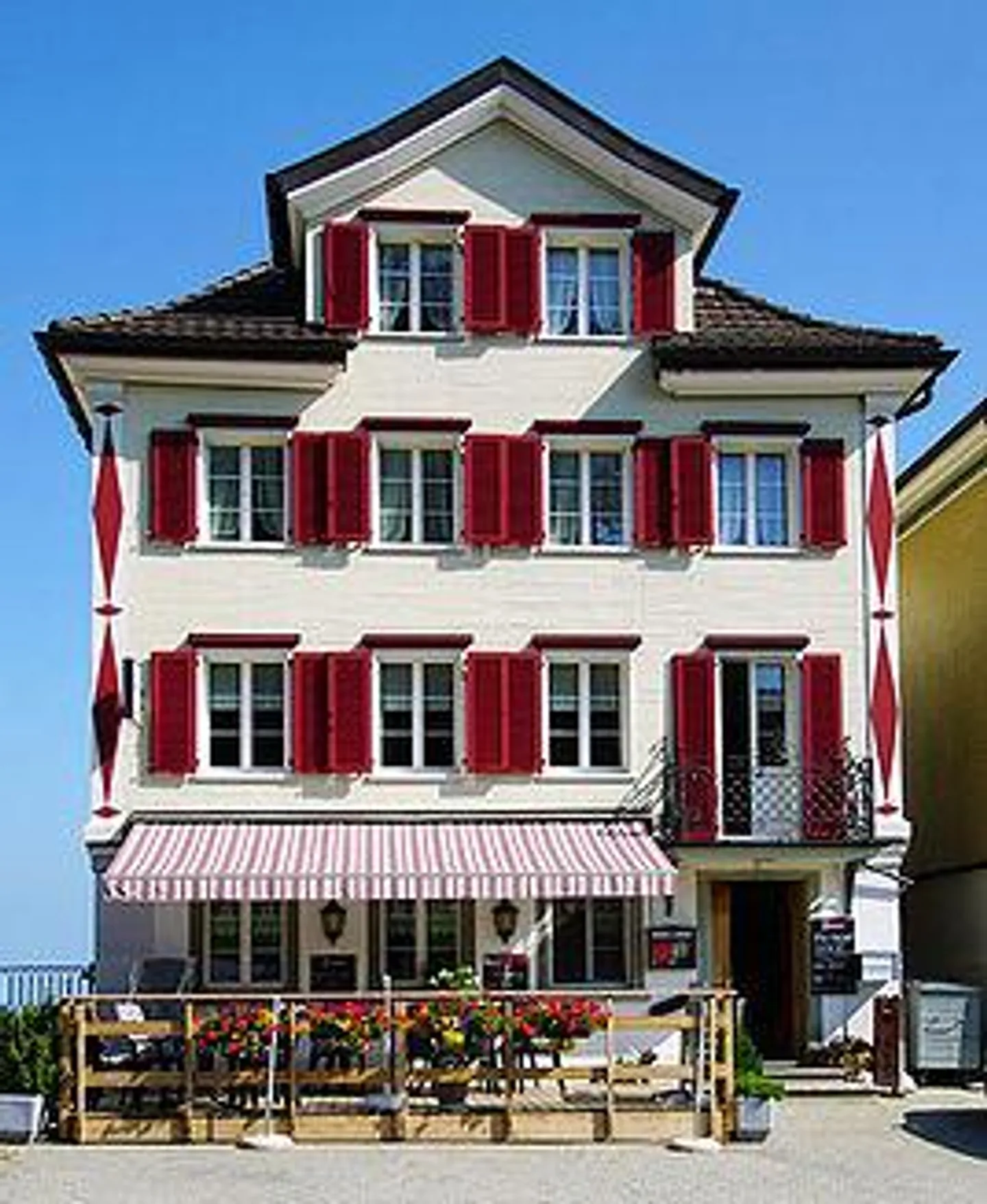 Café de village / Bureau / Atelier / Pratique / Cosmétique - Photo 7 sur 7