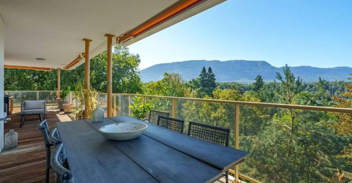 Duplex with balcony and rooftop terrace - Photo 4 of 9