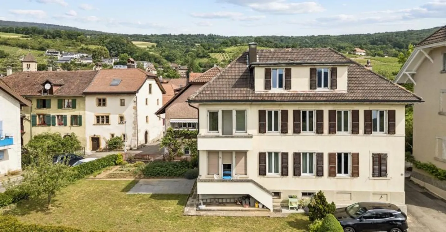 Gemischtes Gebäude 11,5 Zimmer - Foto 3 von 12